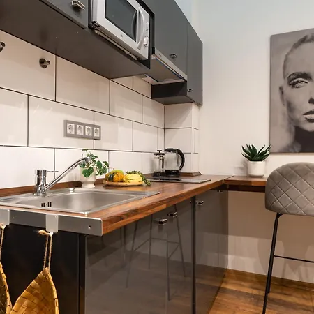 Super Cosy 3br Near Newyork Cafe With Balcony Appartamento Budapest